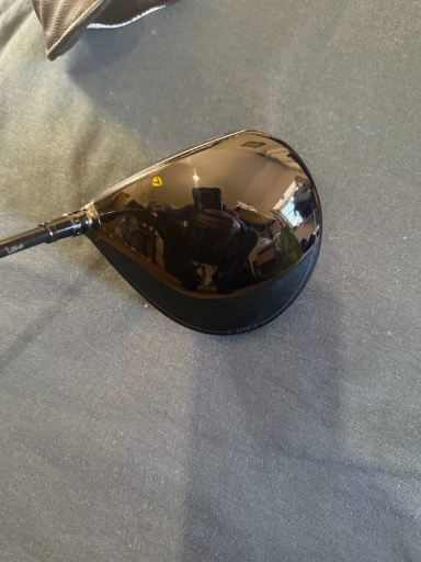 taylormade qi10 max 10.5° driver – limited edition gold – tour ad stiff